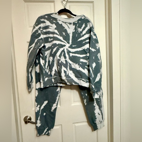Anthropologie Tops - Dippin' Daisy's Gray and White Tie-Dye Sweatsuit - purchased from Anthro